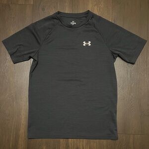 Under Armour Boy’s Charcoal Short Sleeve Tee Size Large